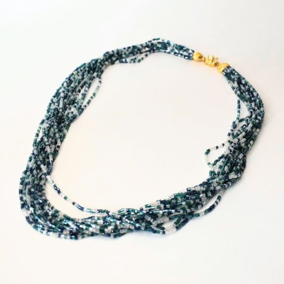 Beaded multi strand Necklace set - Picture 4 of 12